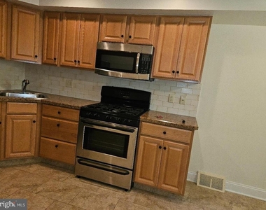 598 Belmont Avenue - Photo Thumbnail 2