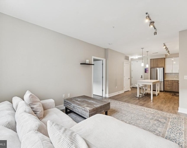 145 Riverhaven Drive - Photo Thumbnail 13