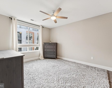 145 Riverhaven Drive - Photo Thumbnail 15