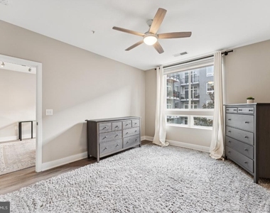 145 Riverhaven Drive - Photo Thumbnail 17