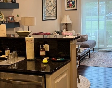 3910 Doc Berlin Drive - Photo Thumbnail 2