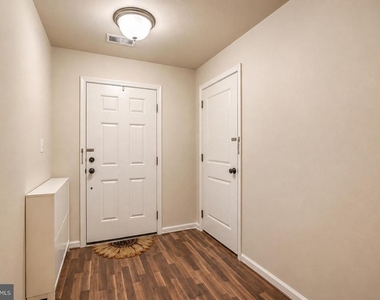 22520 Phillips Street - Photo Thumbnail 11