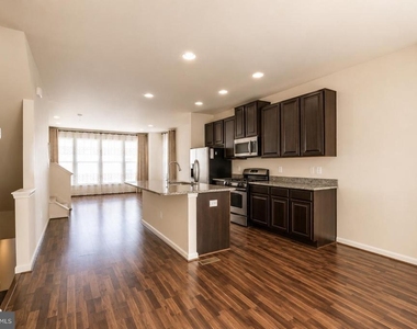 22520 Phillips Street - Photo Thumbnail 15