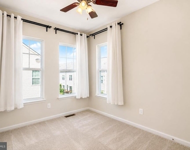22520 Phillips Street - Photo Thumbnail 33