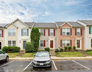 2542 Piney Pass Way - Photo Thumbnail 4