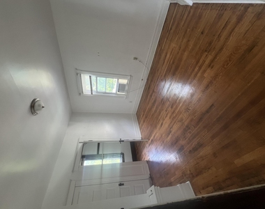 2921 Helen Street - Photo Thumbnail 9