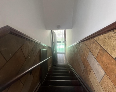 2921 Helen Street - Photo Thumbnail 8