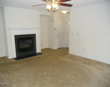 816 Statler Drive - Photo Thumbnail 1