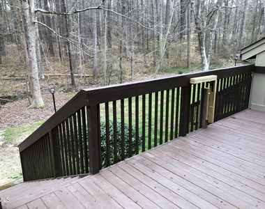 4100 Five Oaks Drive - Photo Thumbnail 16