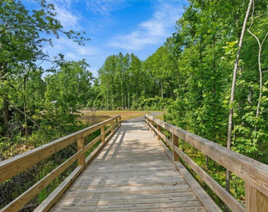 825 Kensley Grove Lane - Photo Thumbnail 23