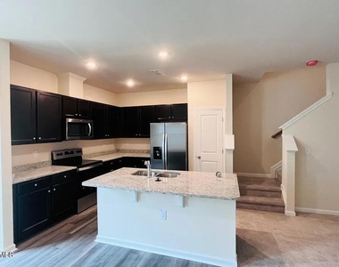851 Mckenzie Park Terrace - Photo Thumbnail 1