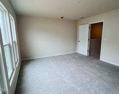 851 Mckenzie Park Terrace - Photo Thumbnail 7
