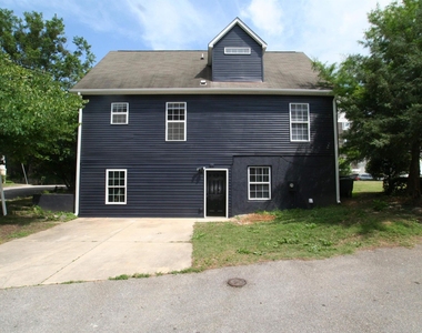 109 Ashe Avenue - Photo Thumbnail 5