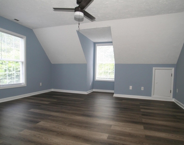 109 Ashe Avenue - Photo Thumbnail 6