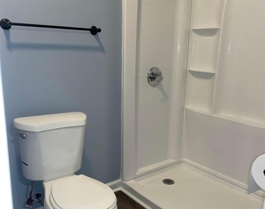 109 Ashe Avenue - Photo Thumbnail 9