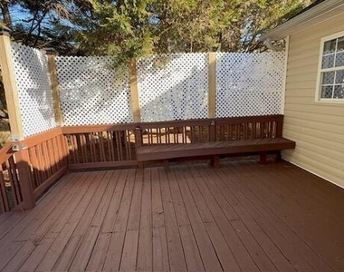 212 Walnut Creek Drive - Photo Thumbnail 22