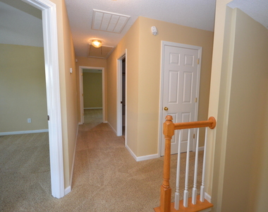201 Tecumseh Court - Photo Thumbnail 14