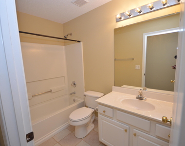 201 Tecumseh Court - Photo Thumbnail 21
