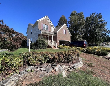 201 Tecumseh Court - Photo Thumbnail 1
