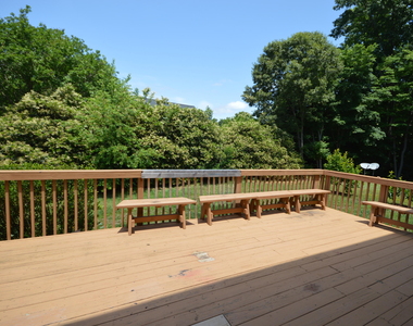 201 Tecumseh Court - Photo Thumbnail 28