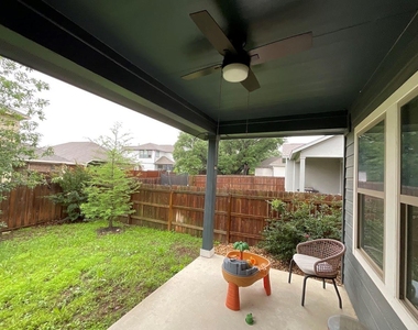 624 Golden Glory Rd - Photo Thumbnail 27