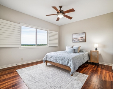 12529 Verandah Ct - Photo Thumbnail 17