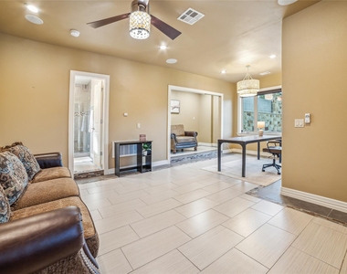 12529 Verandah Ct - Photo Thumbnail 35