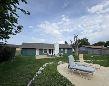 3520 Roanoke Dr - Photo Thumbnail 22