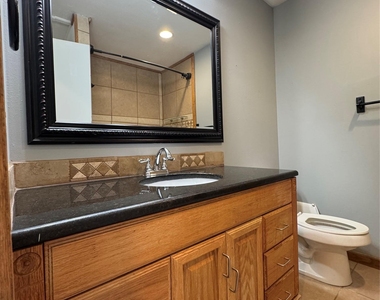 3520 Roanoke Dr - Photo Thumbnail 9