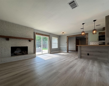 3520 Roanoke Dr - Photo Thumbnail 25