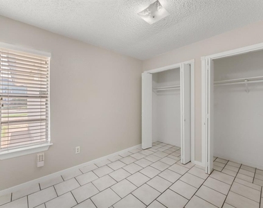 2311 Burleson Rd - Photo Thumbnail 21
