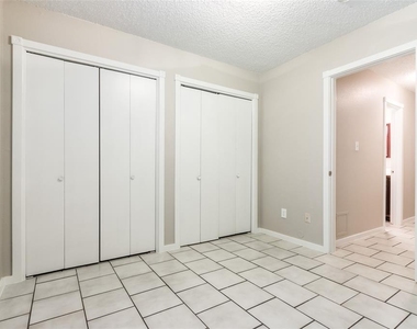 2311 Burleson Rd - Photo Thumbnail 20