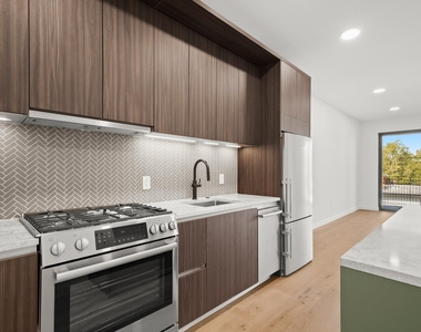 2209 S 1st St - Photo Thumbnail 23