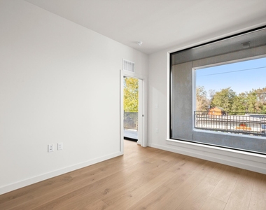 2209 S 1st St - Photo Thumbnail 34
