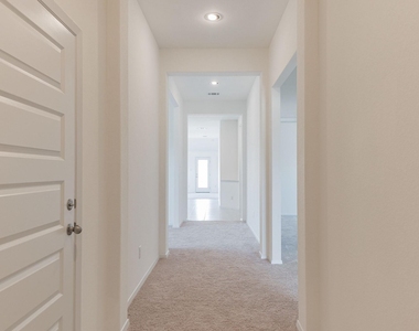 110 Watercourse Way - Photo Thumbnail 7