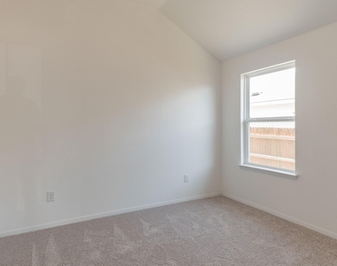 110 Watercourse Way - Photo Thumbnail 25