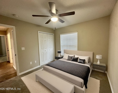 1559 Irishwood Court - Photo Thumbnail 15
