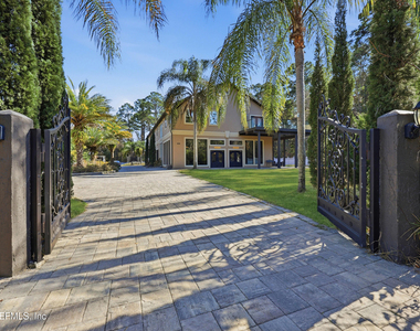 1450 Wentworth Avenue - Photo Thumbnail 68