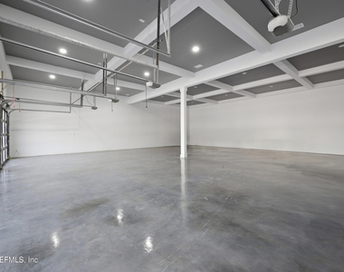 1450 Wentworth Avenue - Photo Thumbnail 60