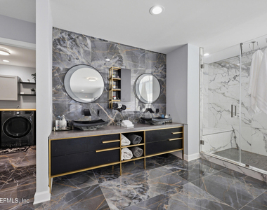 1450 Wentworth Avenue - Photo Thumbnail 36