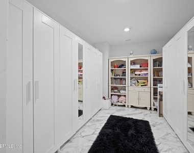 1450 Wentworth Avenue - Photo Thumbnail 55