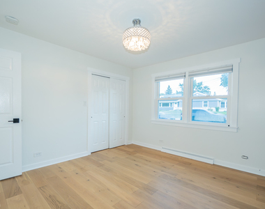 339 Lincoln Avenue - Photo Thumbnail 24