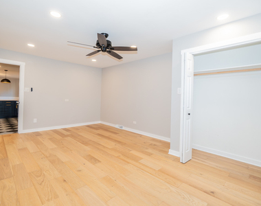 339 Lincoln Avenue - Photo Thumbnail 14