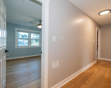 339 Lincoln Avenue - Photo Thumbnail 17