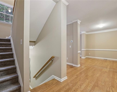 3128 Mercer University Drive - Photo Thumbnail 3