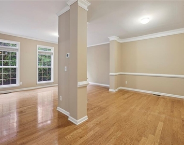 3128 Mercer University Drive - Photo Thumbnail 4