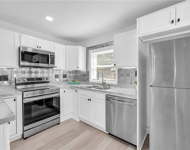 315 Evans Street - Photo Thumbnail 12