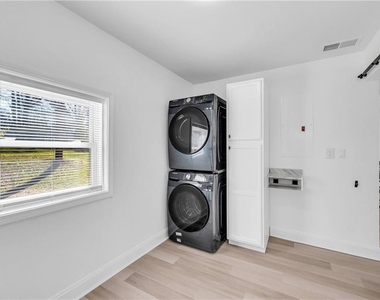 315 Evans Street - Photo Thumbnail 22