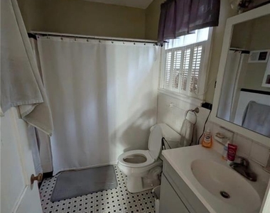220 Dixie Drive - Photo Thumbnail 15