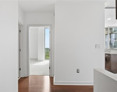 855 Peachtree Street Ne - Photo Thumbnail 26